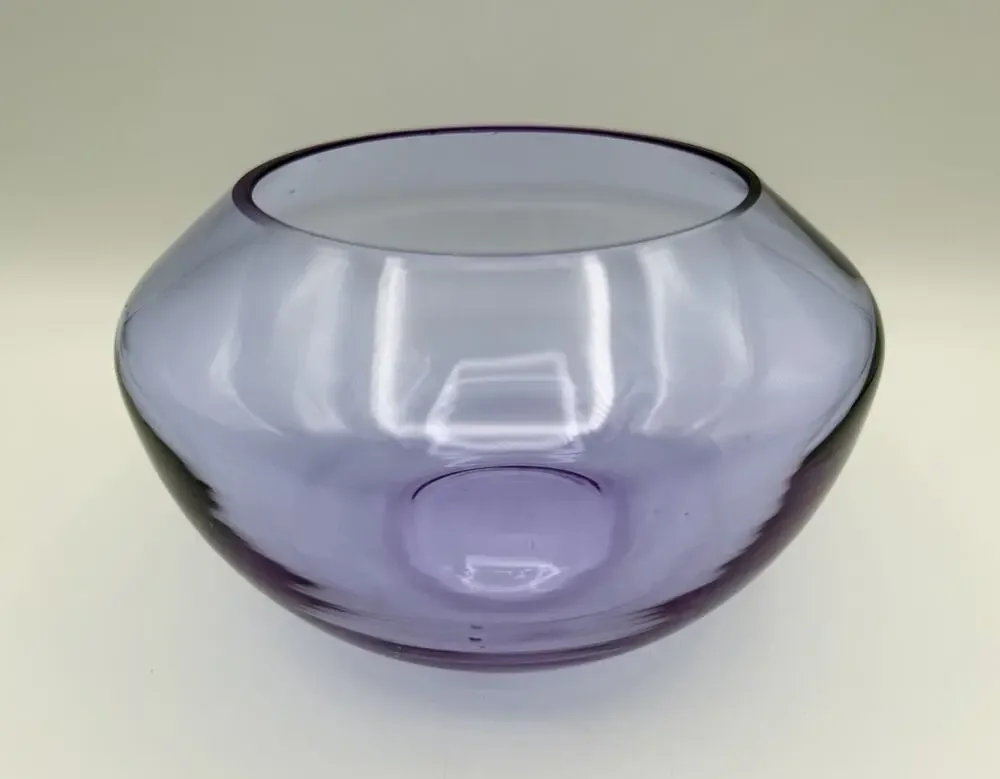 Alexandrite Neodymium Floating Rose Bowl Vase 5” Beveled Rim Art Glass